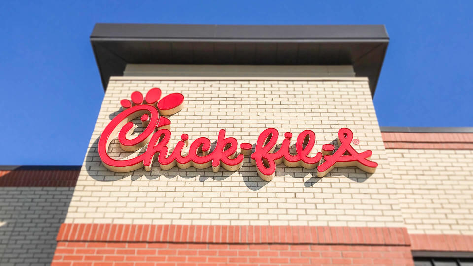 Is This 17 ChickfilA Minimum Wage Sustainable?