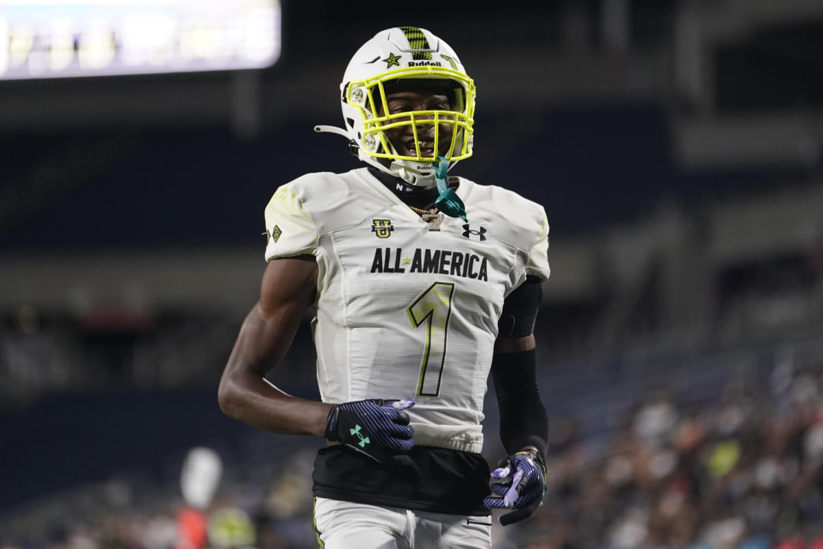 Shedeur Sanders among top college football recruits to make 2020