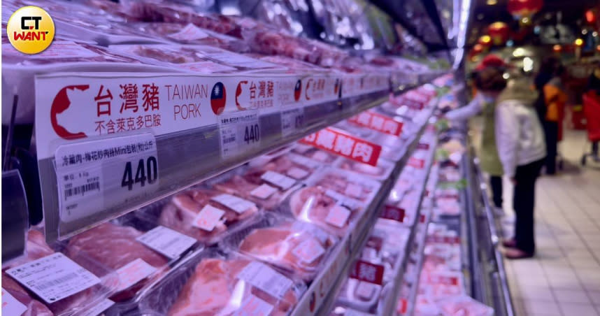 台中市政府在台糖豬肉片中驗山罕見的瘦肉精「西布特羅」，但中央複驗卻未驗出。（圖／方萬民攝）