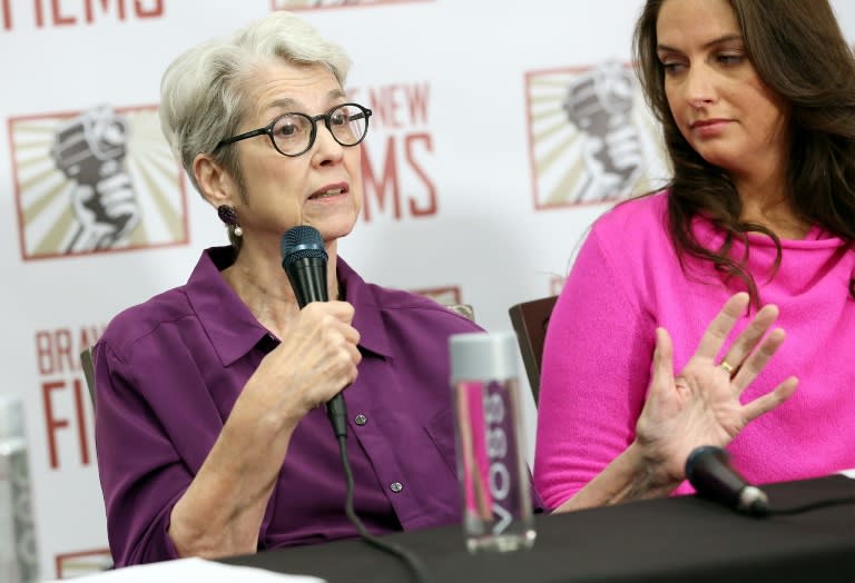 Accusers Jessica Leeds (left) and Samantha Holvey want President Donald Trump's past sexual misconduct allegations investigated by Congress