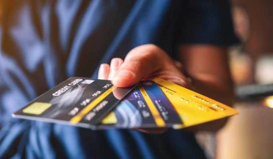 Empresas pueden ofrecer tarjetas de crédito. Foto: tomada de freepik.es - @ farknot