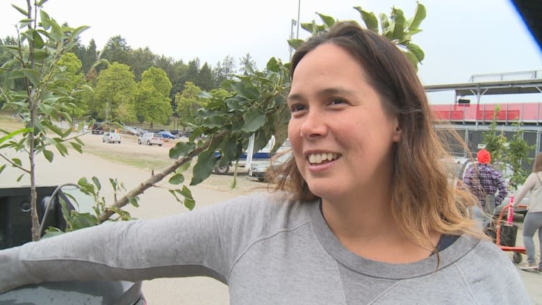 Vancouver moves thousands of $10 trees at fall sale while councillor asks for better long-term care