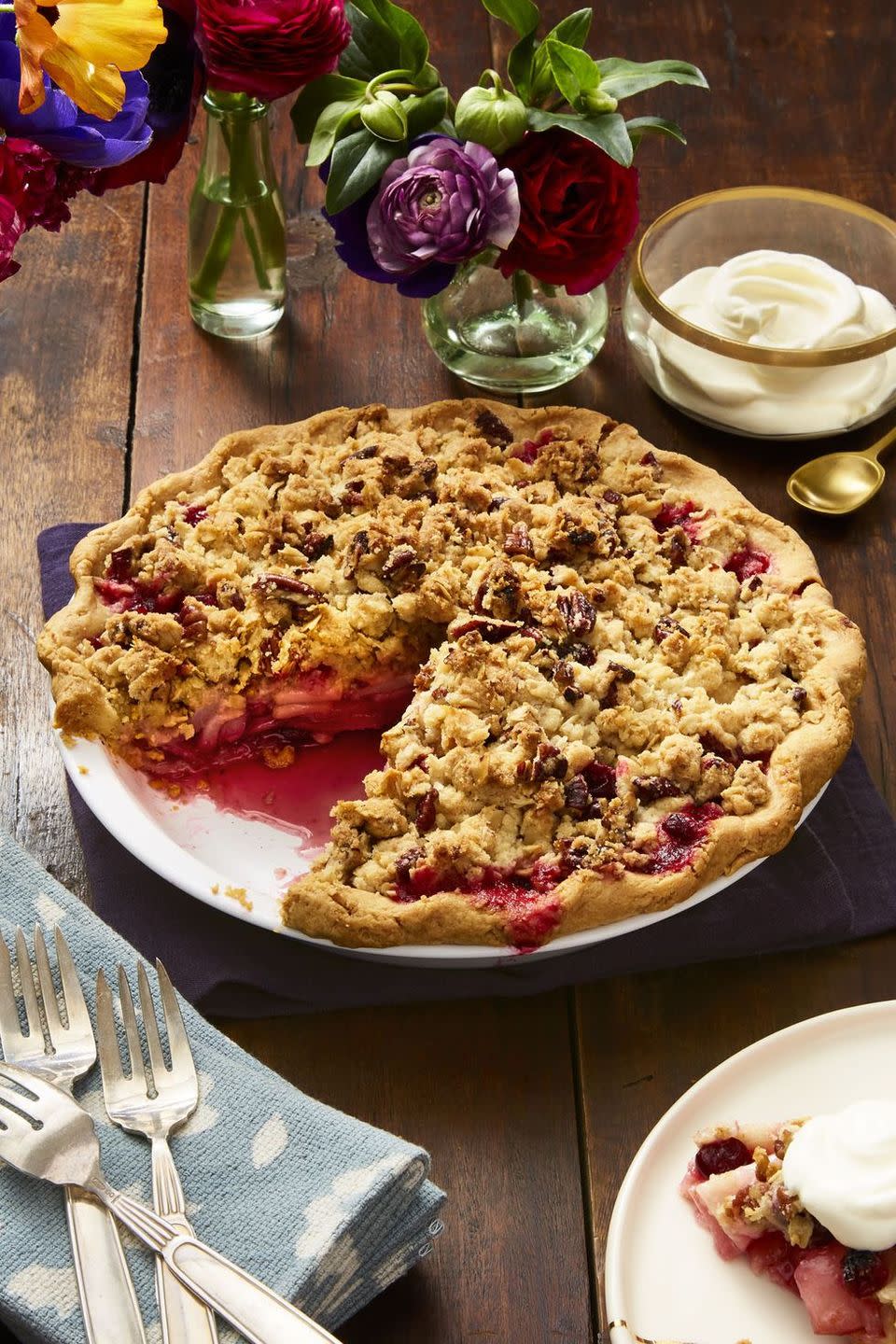 Cranberry-Pear Pecan Crumb Pie