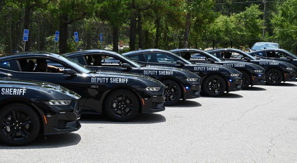 richland county sheriff mustang gt police vehicle