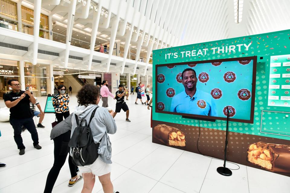 The Original Donut Shop And Alfonso Ribeiro 'Treat' Consumers With Vending Machine Pop-Up In NYC on September 13, 2022 in New York City.