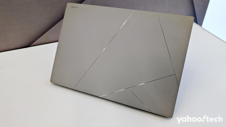 ASUS Zenbook S16