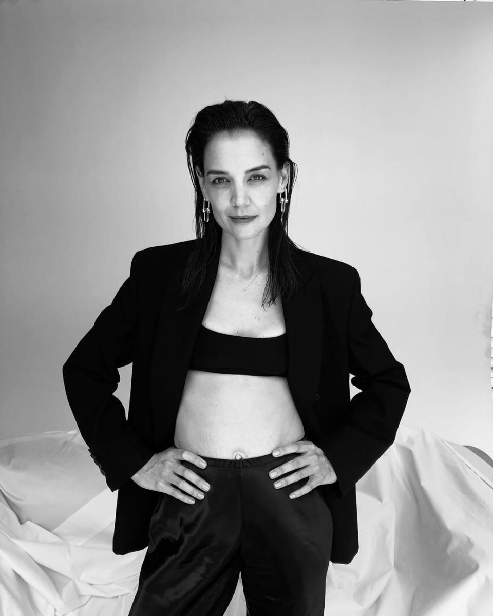 Katie Holmes shows off behind-the-scenes, unedited snapshots from a shoot with Vogue Australia. (Photo: Katie Holmes via Instagram/Vogue Australia)