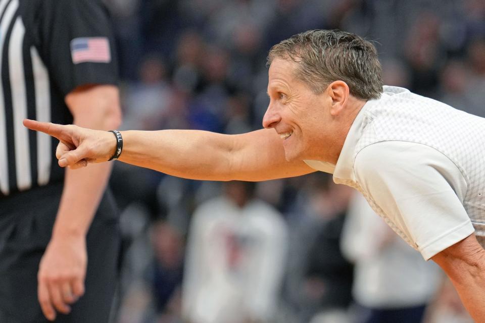 Mar 24, 2022; San Francisco, CA, USA; Arkansas Razorbacks head coach Eric Musselman gestures during the second half of their game against the Gonzaga Bulldogs in the semifinals of the West regional of the men's college basketball NCAA Tournament at Chase Center. The Arkansas Razorbacks won 74-68. Mandatory Credit: Kelley L Cox-USA TODAY Sports