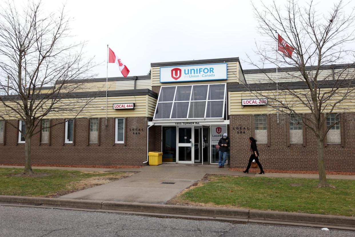 The front door of UNIFOR Local 200 and Local 444 is seen in Windsor, Ont., Thursday, March 14, 2024. (Nicole Osborne/The Canadian Press - image credit)