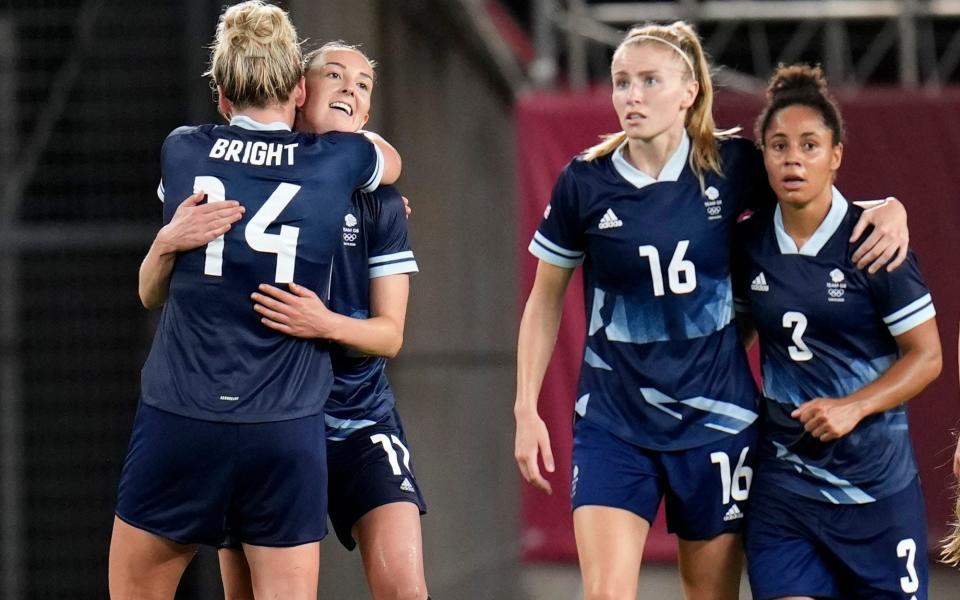 Late Caroline Weir goal snatches draw with Canada as Team GB top their pool at Tokyo 2020 Olympics -  Fernando Vergara/AP