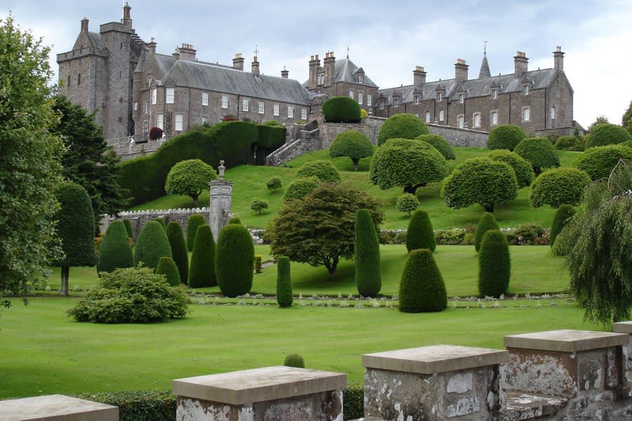 topiary gardens