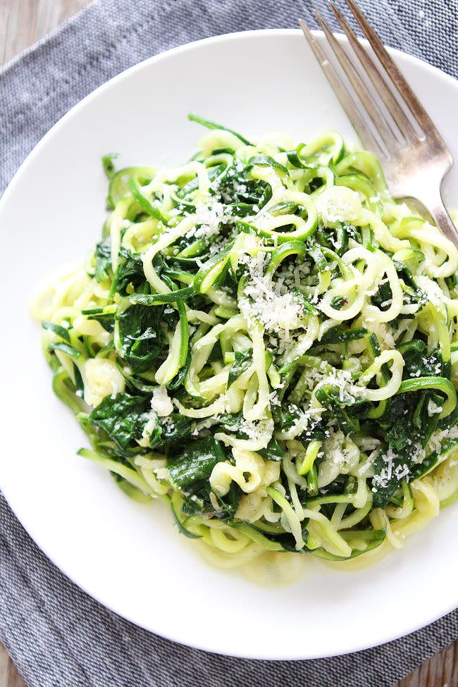 6) Spinach Parmesan Zucchini Noodles