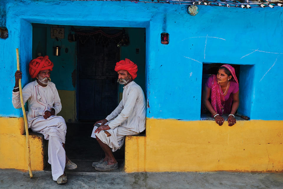 Locals in Meda village, Jodhpur