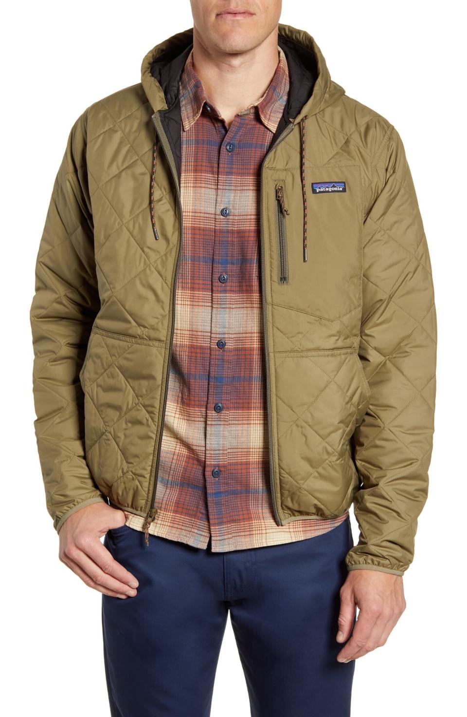 This <a href="https://fave.co/300HcVY" target="_blank" rel="noopener noreferrer">Patagonia hooded jacket</a> is made with recycled polyester taffeta and lined with Thermogreen insulation, which is 90% recycled. (Photo: Nordstrom )