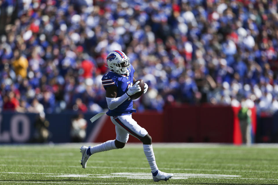 Emmanuel Sanders #1 of the Buffalo Bills 