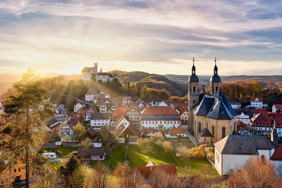 Germany, Bavaria, Goessweinstein, view over basilica and castle