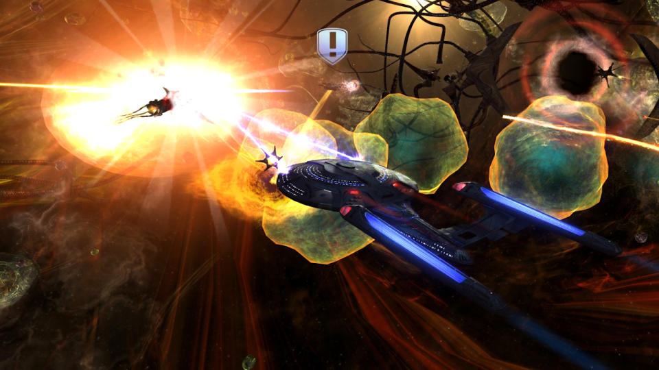 Best Free Steam games - Star Trek Online - A starship in combat