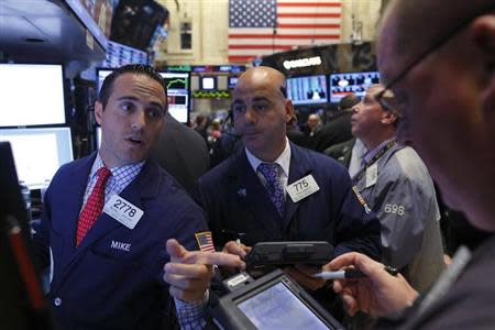 Traders work on the floor of the New York Stock Exchange, September 12, 2013. REUTERS/Brendan McDermid