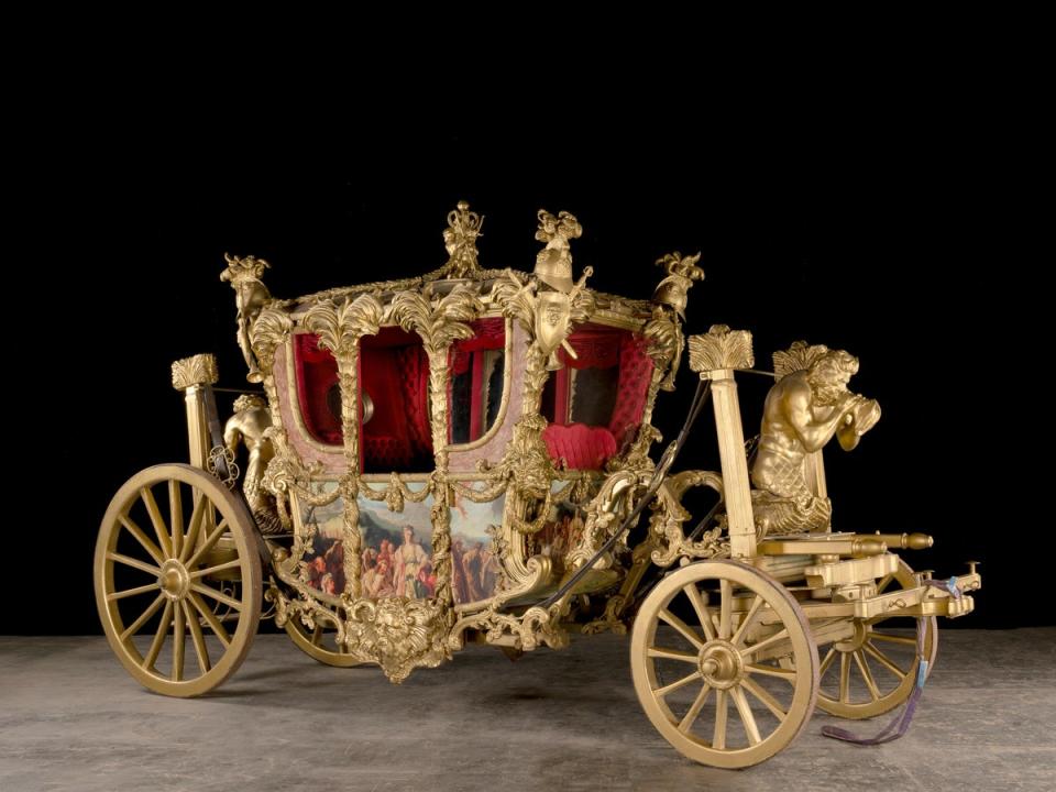 A replica of the Queen’s Coronation carriage (Bonhams)