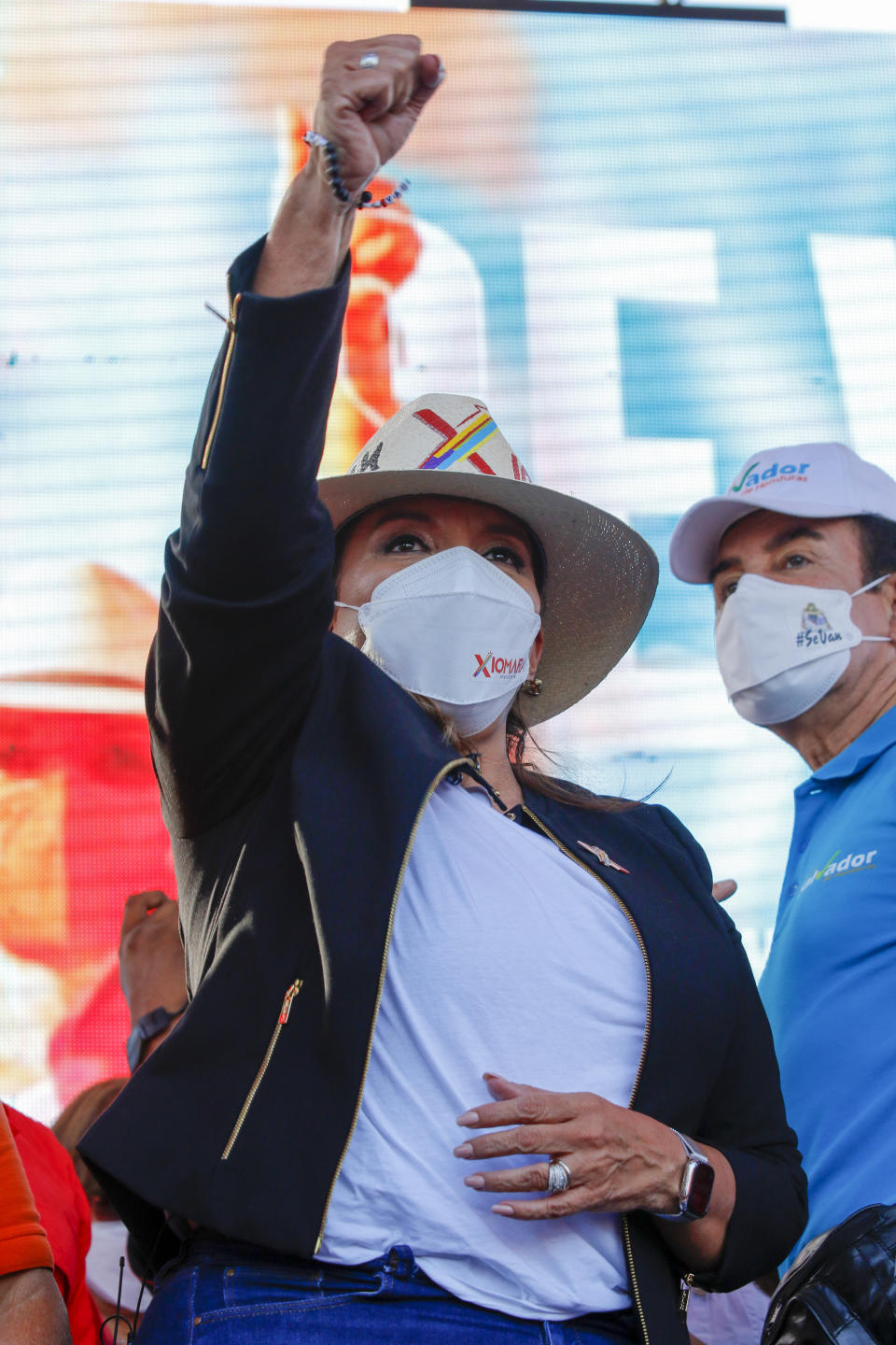 Free Party presidential candidate Xiomara Castro greets supporters during a closing campaign rally, in San Pedro Sula, Honduras, Saturday, Nov. 20, 2021. Honduras will hold its presidential election on Nov. 28. (AP Photo/Delmer Martinez)