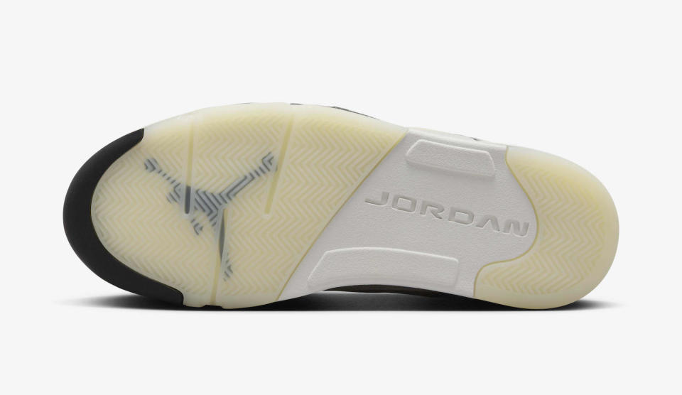 Air Jordan 5 Sail 