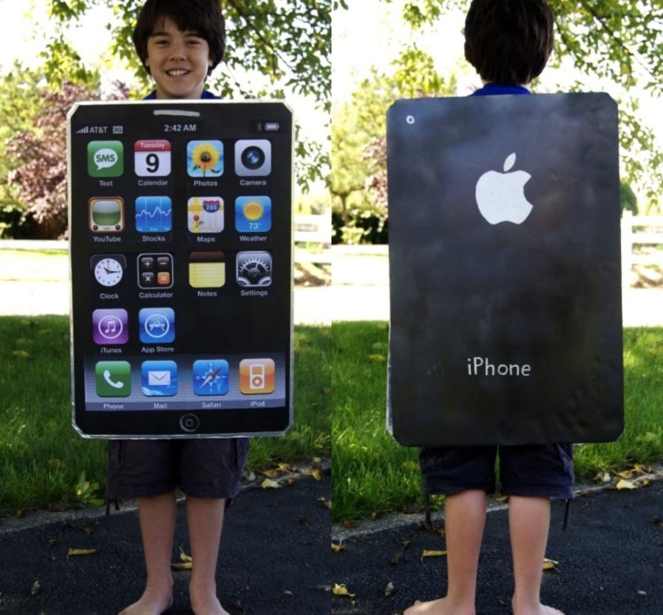 DIY iPhone Halloween Costume for Tween Boys