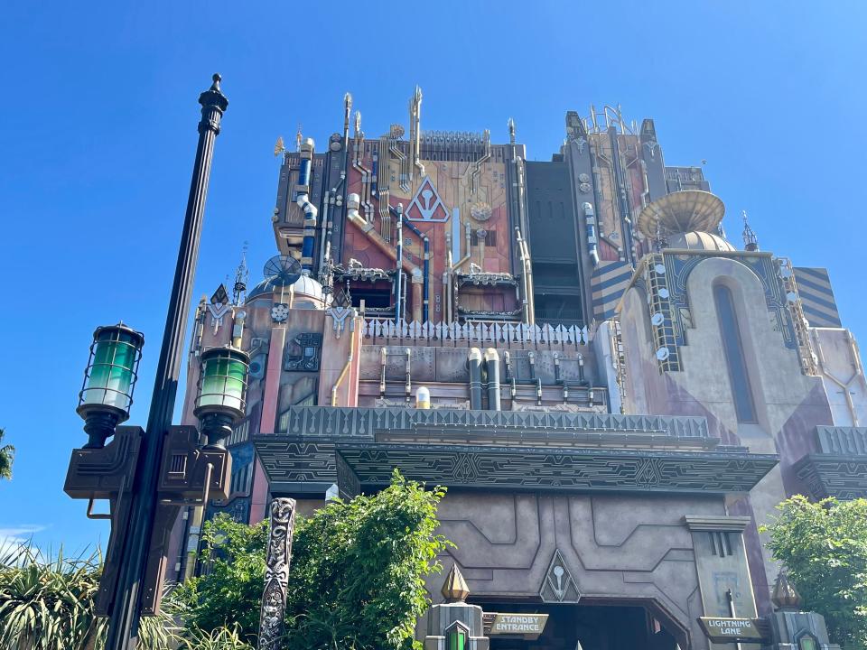 exterior shot of guardians of the galaxy mission outbreak with its halloween overlay