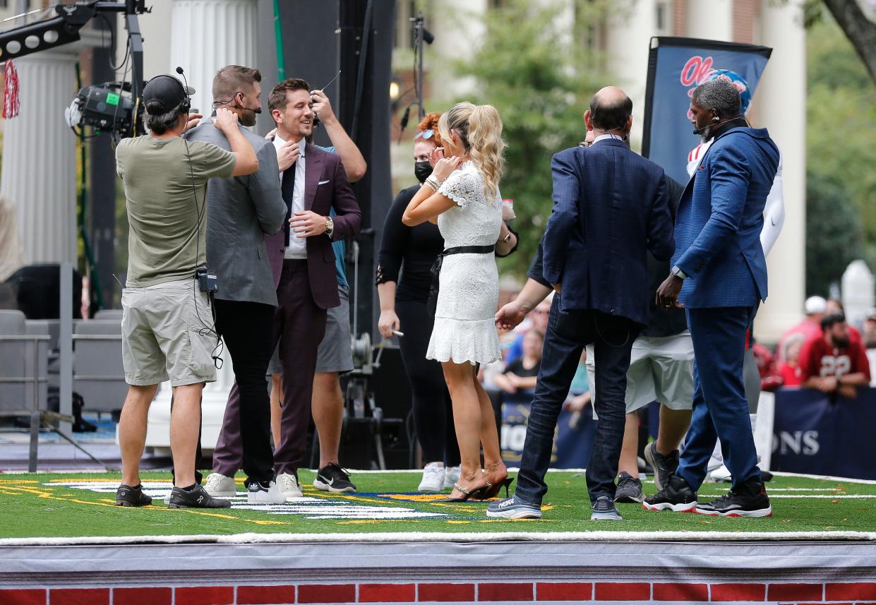 Oct 2, 2021; Tuscaloosa, Alabama, USA; SEC Network's "SEC Nation" cast Tim Tebow, Jordan Rodgers, Laura Rutledge, Paul Finebaum and Roman Harper at Bryant-Denny Stadium.