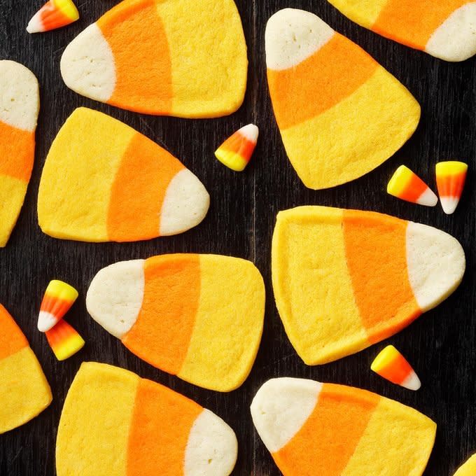 Candy Corn Cookies Exps Tohon21 15884 E06 16 4b