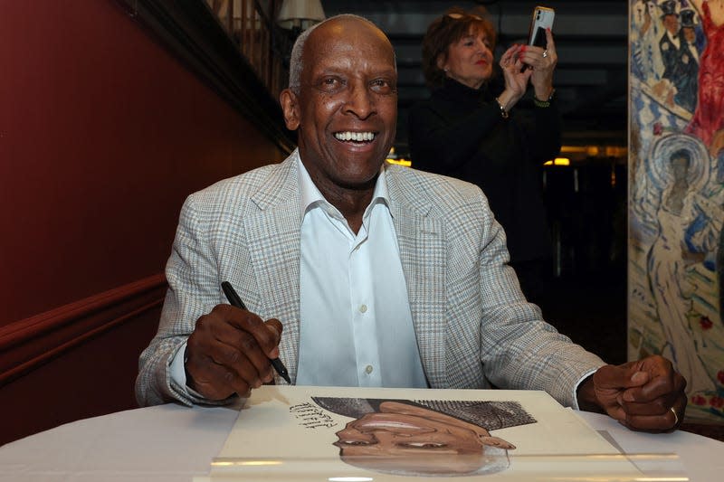 Dorian Harewood receives a Sardi’s Caricature at Sardi’s on March 22, 2024 in New York City. - Photo: Manoli Figetakis (Getty Images)