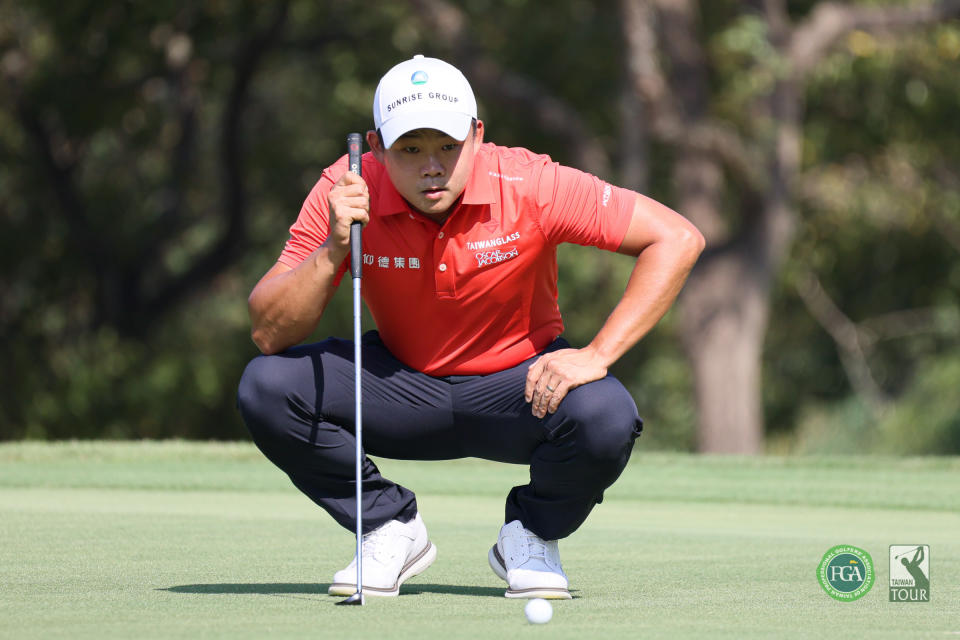 第二回合李玠柏以65桿當日最低桿總成績-10暫並列第一。(TPGA_林聖凱攝)