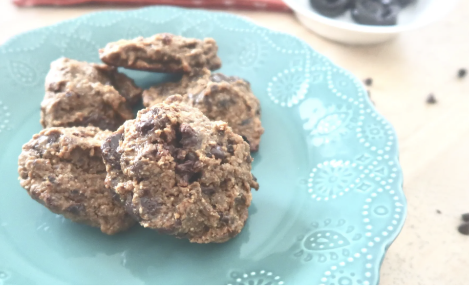 26) Chocolate Chip Prune Cookies