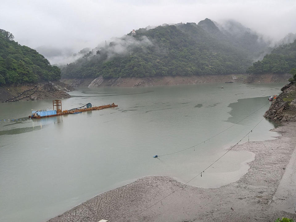 石門水庫前一波降雨量累積37.8毫米，預估對集水區增加250萬噸水量。（圖：北水局提供）