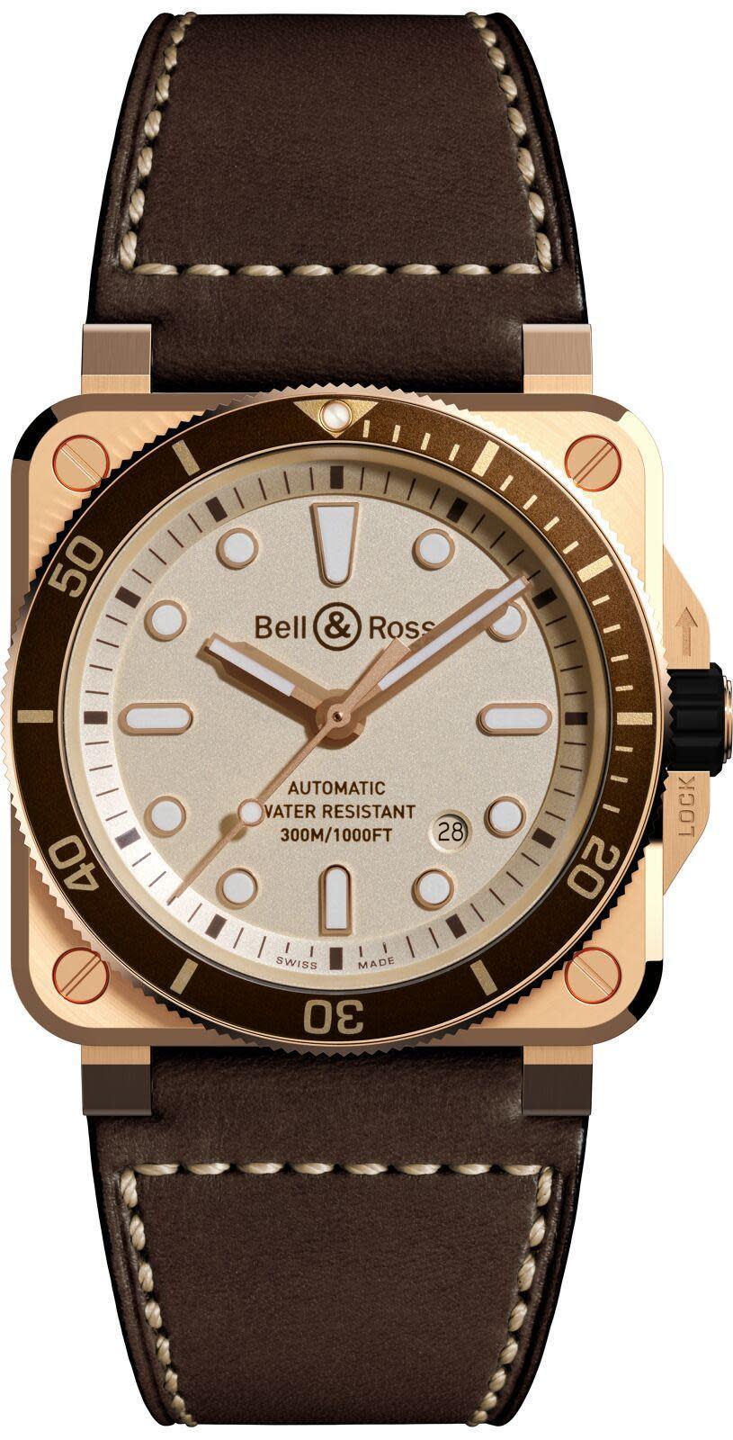 BELL & ROSS 全新BR 03-92 Diver White Bronze潛水錶，以青銅錶殼配上珍珠白色面盤以及棕色陽極氧化鋁質錶圈，在青銅色澤變化之後，會產生更具歷史風格的個人化質感。限量999只。定價約NT$152,000。