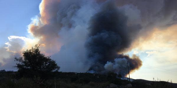 Llegan cenizas de Alpine a Tijuana, suspenden actividades al aire libre