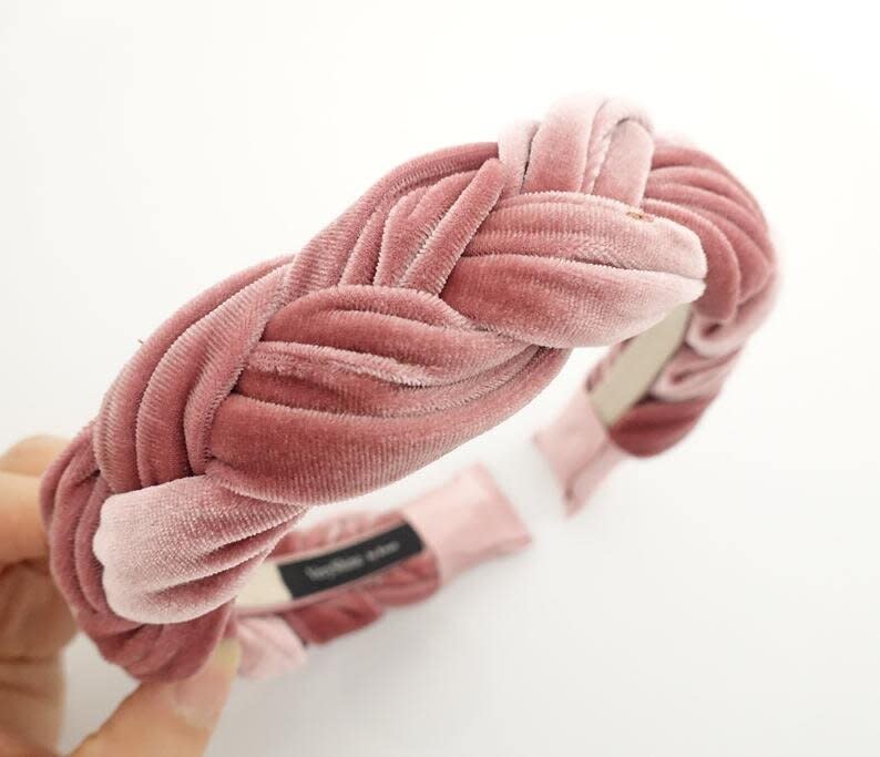 <strong><a href="https://www.etsy.com/listing/650292376/brooklyn-braided-velvet-headband-stylish" target="_blank" rel="noopener noreferrer">Get this velvet braided headband from Etsy for $25.47.﻿</a></strong>