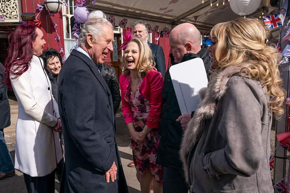 <div class="inline-image__caption"> <p>Prince Charles, Prince of Wales speaks to actors Kellie Bright, Steve McFadden and Letitia Dean during a visit to the set of EastEnders at Elstree Studios on March 31, 2022 in Borehamwood, England.</p> </div> <div class="inline-image__credit"> Aaron Chown - WPA Pool/Getty Images </div>