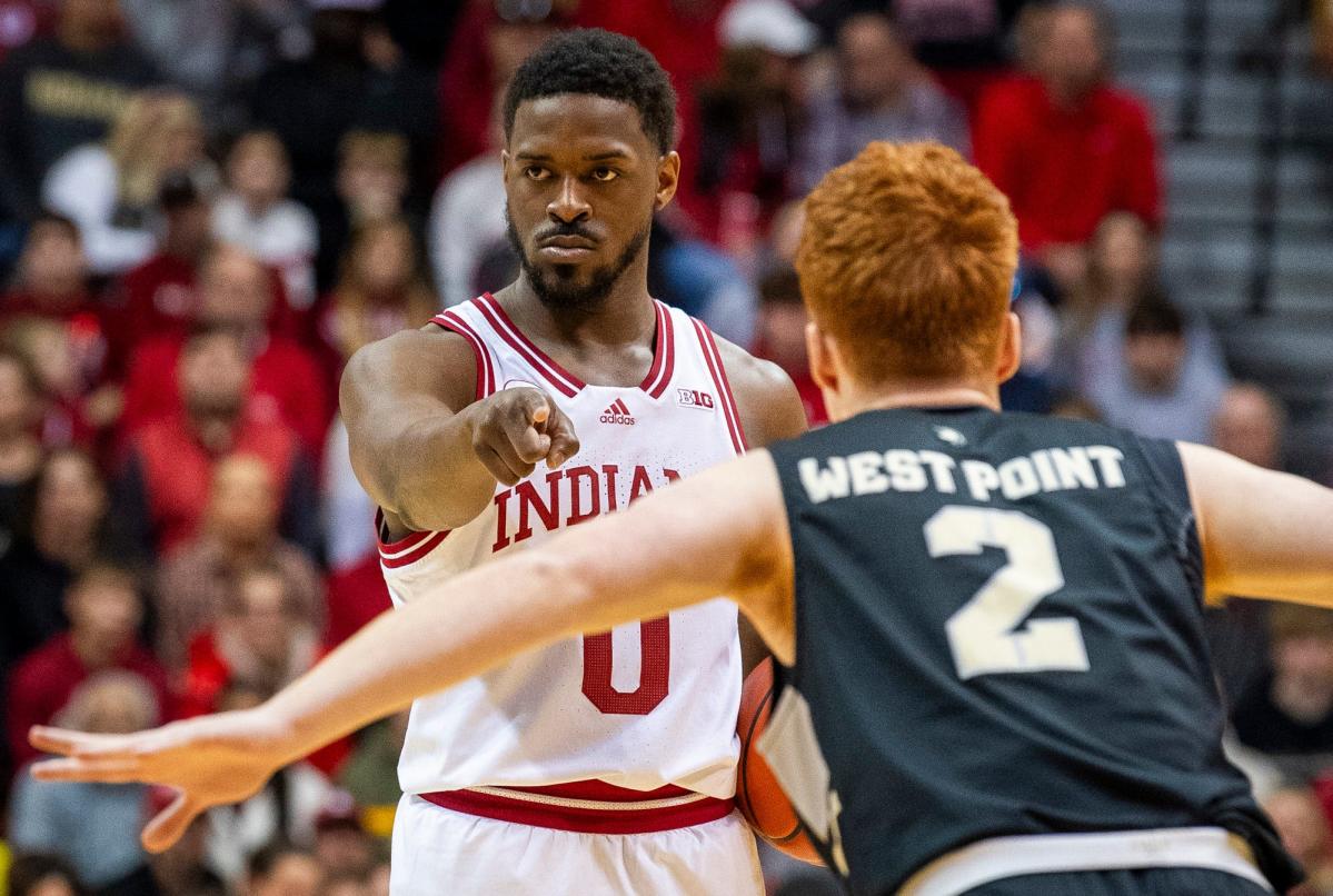 ‘I’m here for a reason.’ IU basketball’s Xavier Johnson key to a season he never expected.