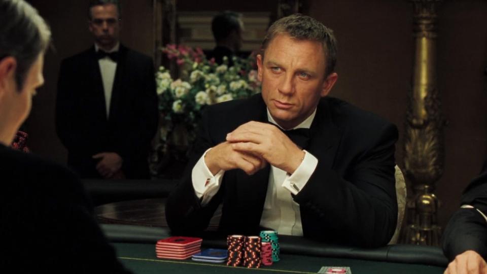Daniel Craig playing poker as James Bond in Casino Royale