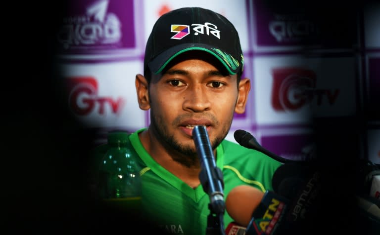 Mushfiqur Rahim gives a press conference at Zahur Ahmed Chowdhury Stadium in Chittagong on October 19, 2016