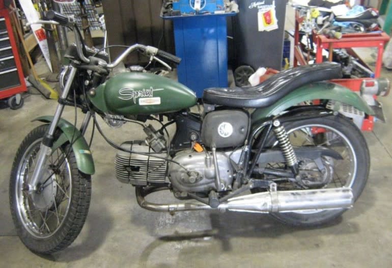 Aermacchi-Harley-Davidson-Sprint-350-Left-Side-Original