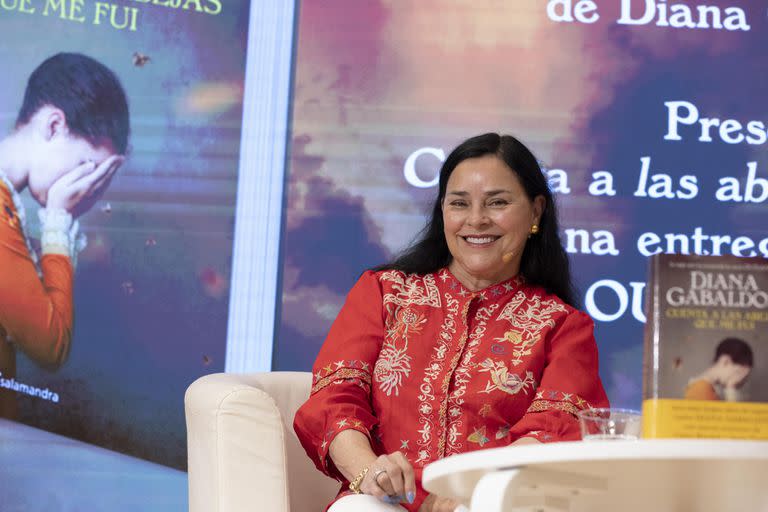 Presentación de " Cuenta a las abejas que me fui" de la escritora Diana Gabaldon.