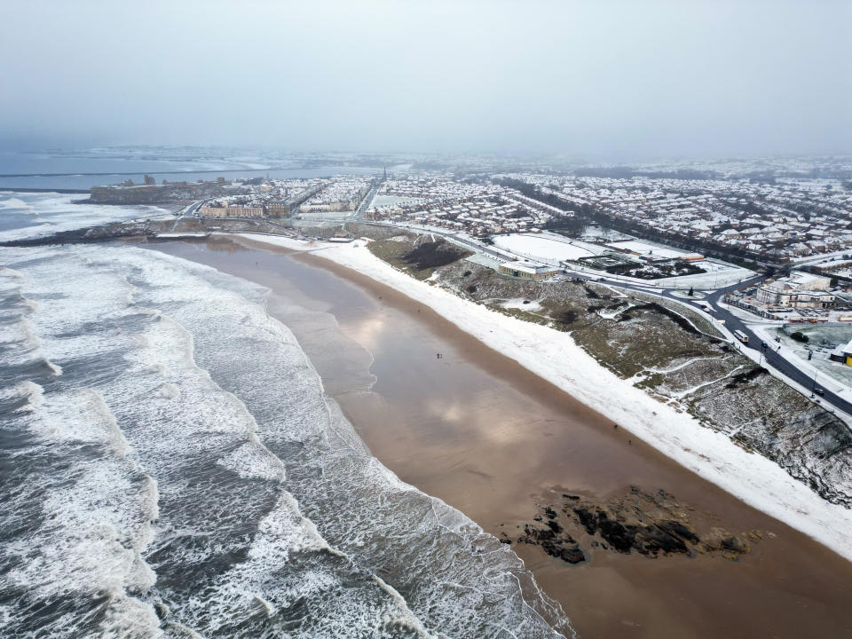 Fresh snow today over Tynemouth longsands beach in North Tyneside on the North east coast. Snow and ice have swept across parts of the UK, with cold wintry conditions set to continue for days. Picture date: Thursday December 15, 2022. (Photo by Owen Humphreys/PA Images via Getty Images)