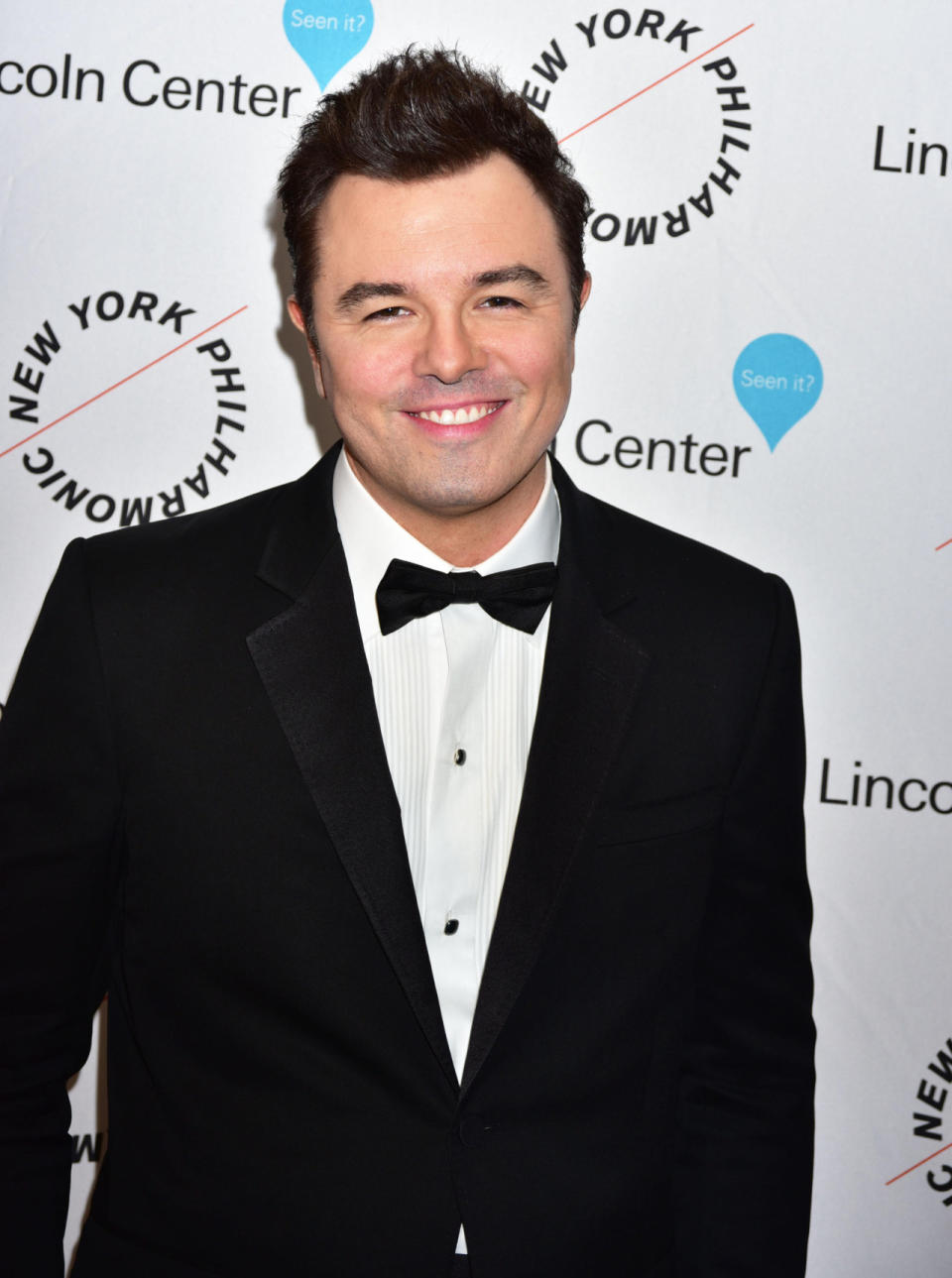 SETH MACFARLANE, contrariamente a quien le pondrá la voz en la versión latina, es uno de los más expertos actores de doblaje del mundo.