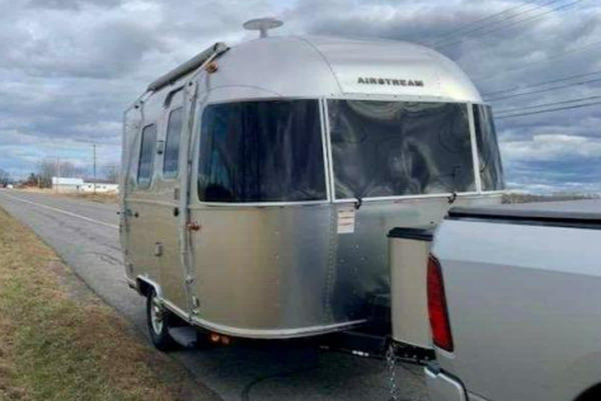 Winds allegedly caused the trailer door to open  (New York State Police)