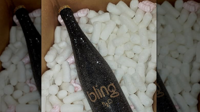 Blingh20 black bottle with crystals