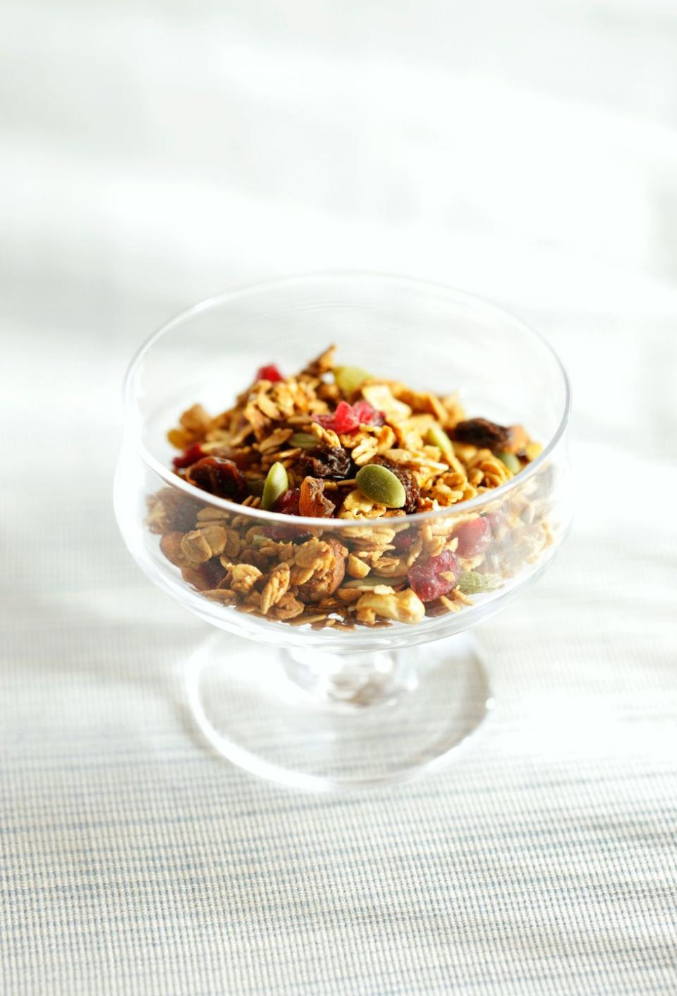 Grain-free nutty cereal mix