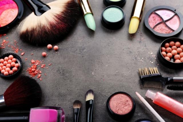 Top 10 Largest Cosmetics Companies In The World 