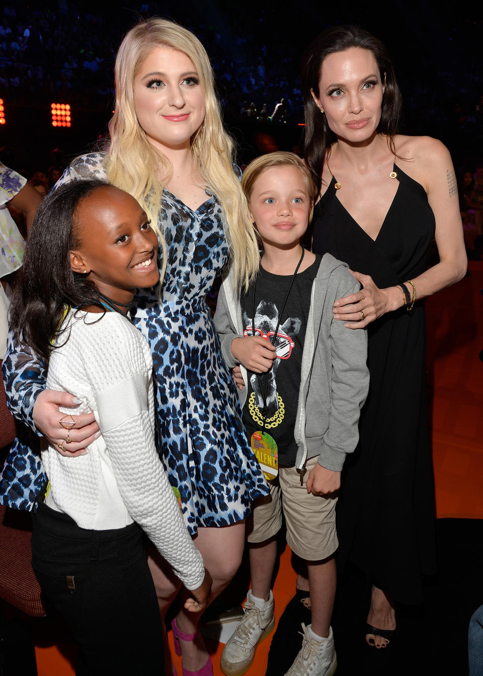 Meghan Trainor, Zahara Marley Jolie-Pitt, Shiloh Nouvel Jolie-Pitt, Angelina Jolie (Lester Cohen / WireImage)