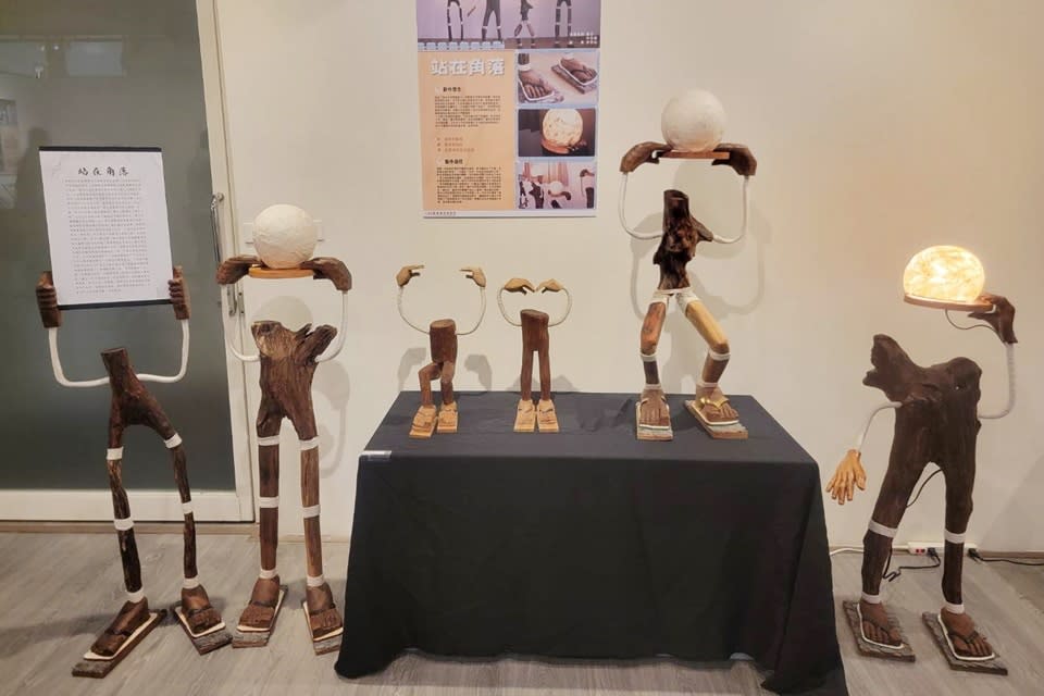 臺東專科學校創意商品設計科畢業展，即日起在國立臺東生活美學館展出，呈現15組以上含括木雕、陶瓷、編織等創意設計作品。
